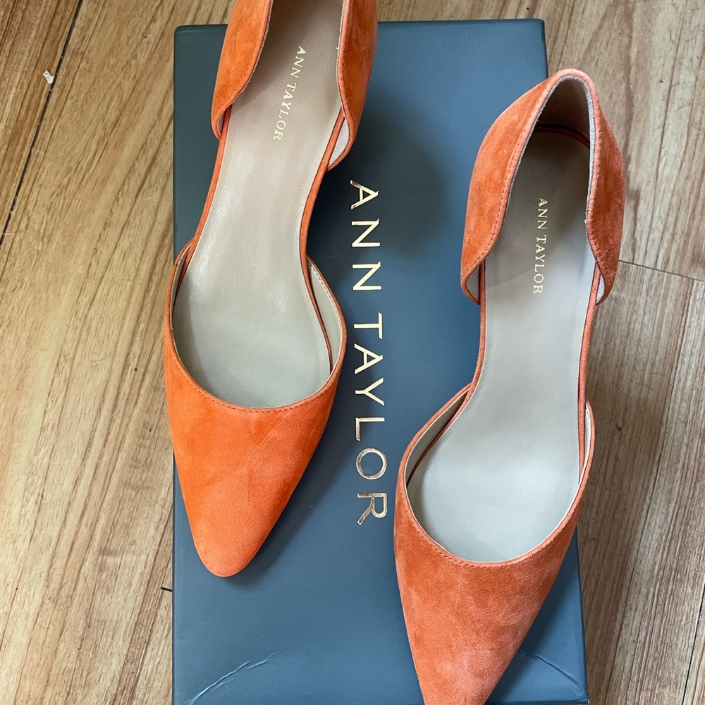Ann Taylor Suede Kitten Heel